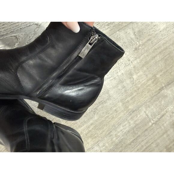 Kenneth Cole New York Soho Clean Cut Boot 8 Men\'s Black EUC main image 3